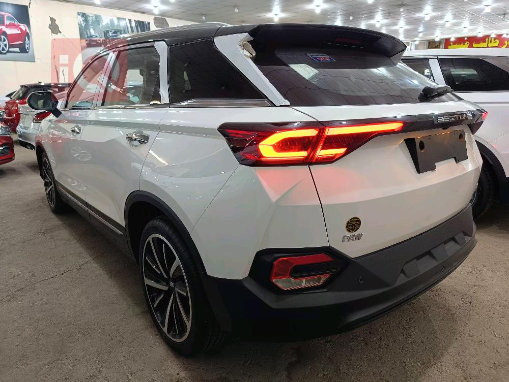 Bestune T77